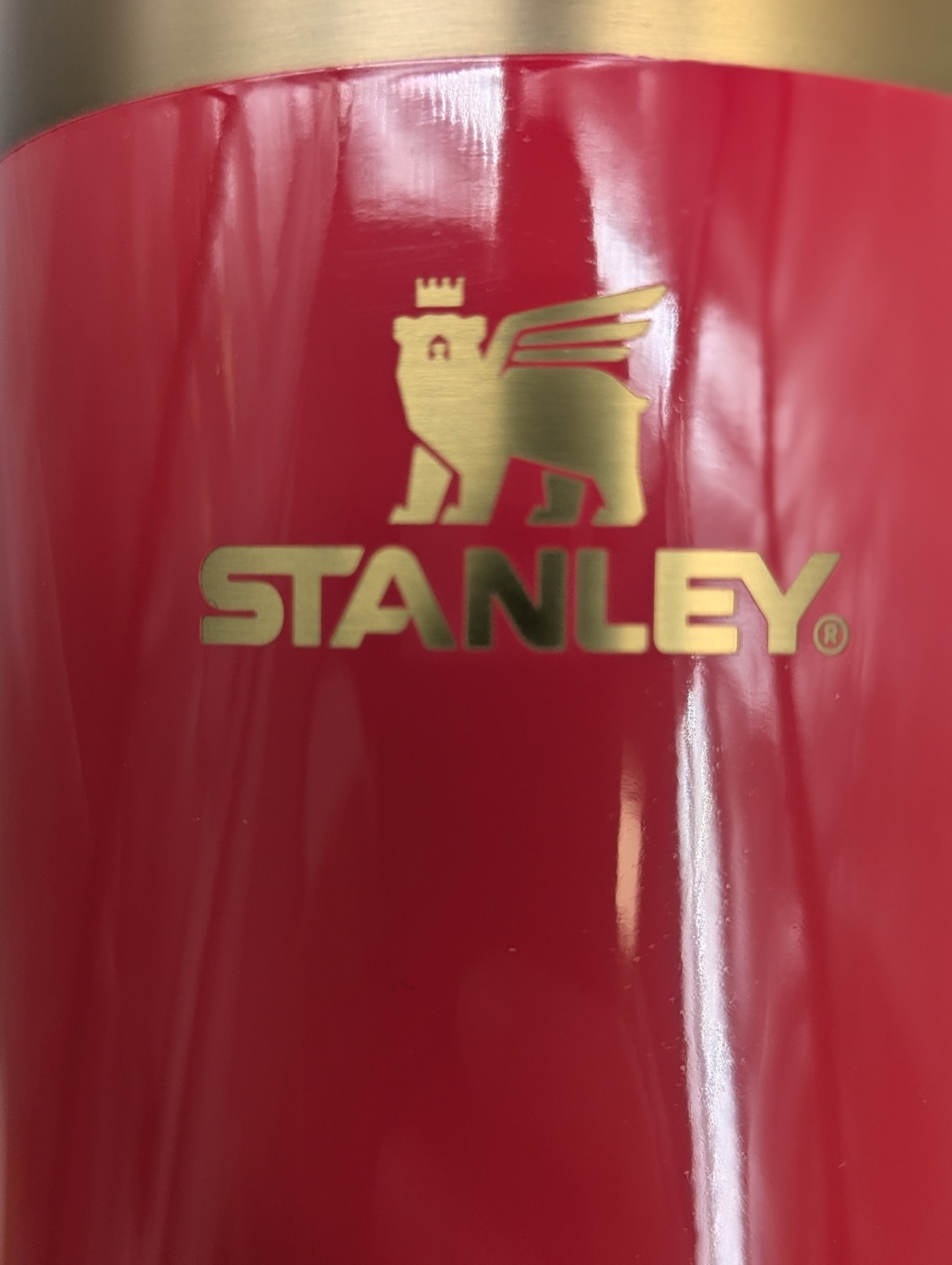 new STANLEY Everyday Suburban Mug 24 OZ Holly Berry 🍓 Valentines Gift