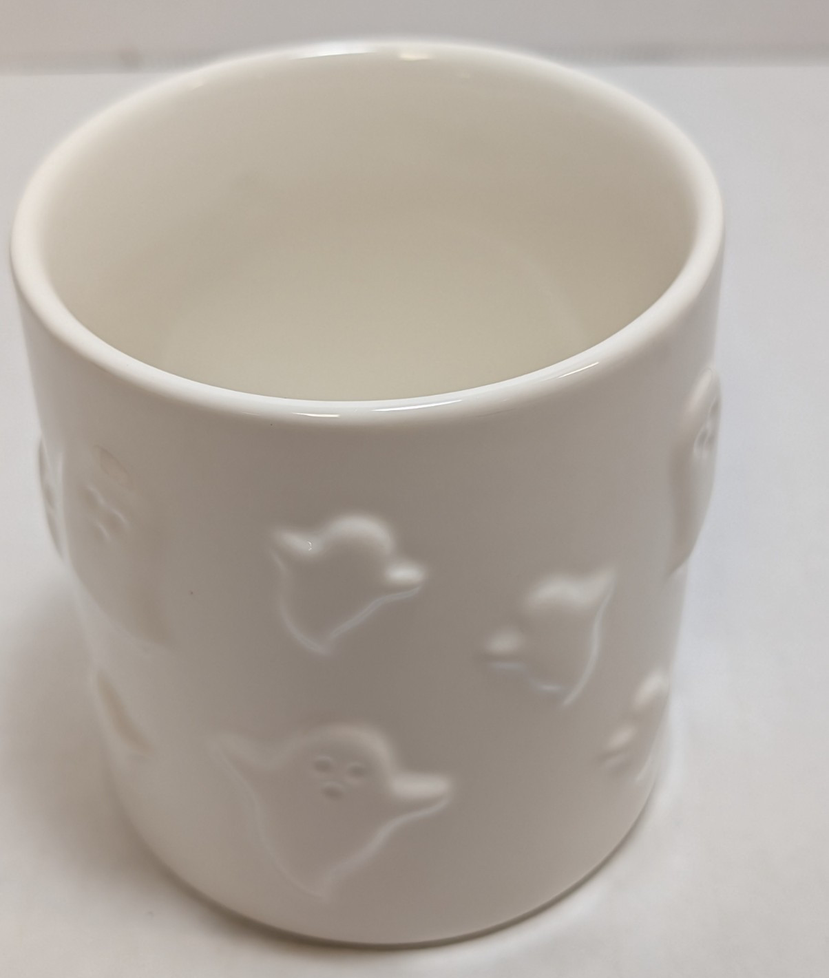 Happy Halloween Embossed Ghost Coffee / Tea Mug 16 oz White Walgreen Co. EUC