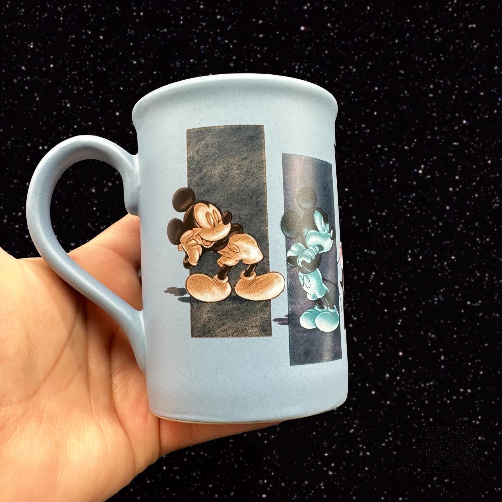WALT DISNEY WORLD COFFEE CUP MUG Mickey Mouse Ceramic Made In Thailand 4.5”T 3”W