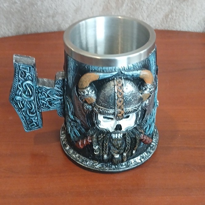 Viking Skull Hammer Handle Beer Mug, Stainless Steel Lined, 16 fl oz Blue/Black