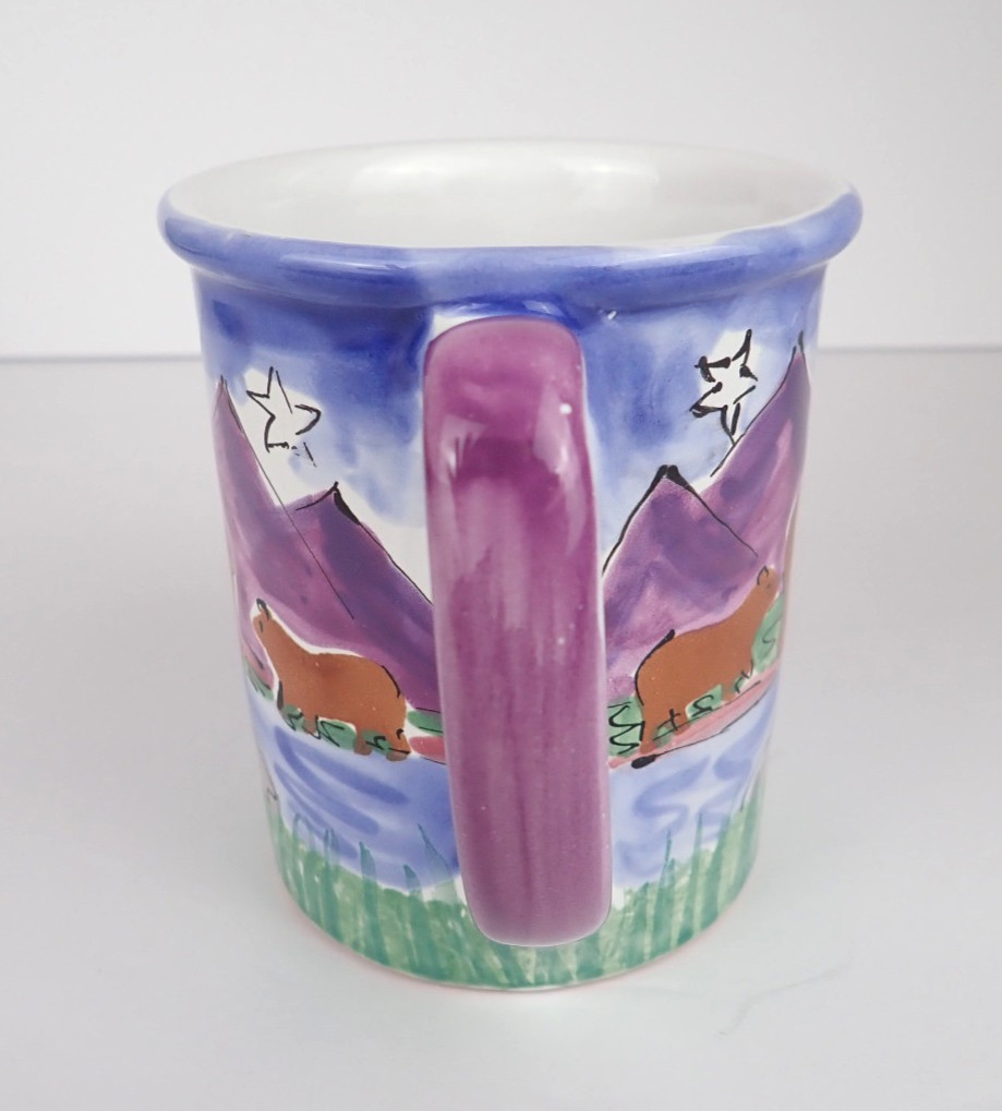 Mesa International Handcrafted Mug 21oz Hand Painted Signed Bears Salmon Outdoor