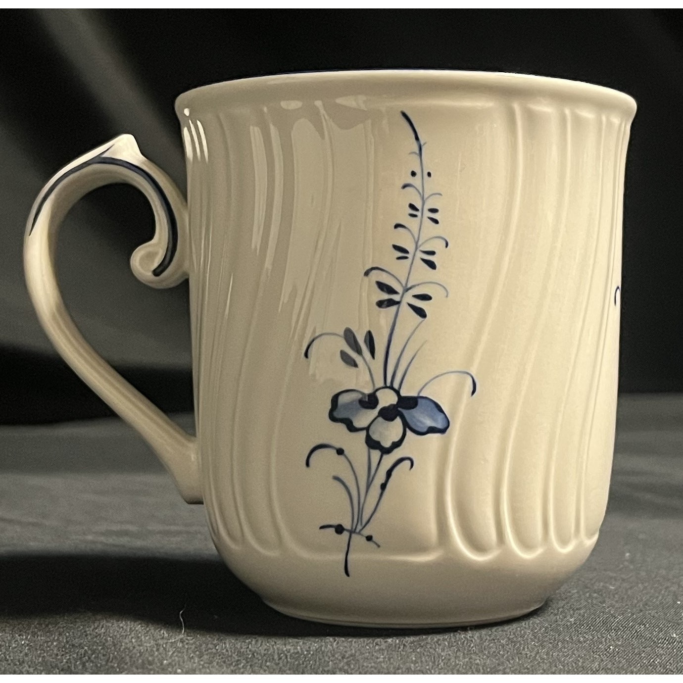 Depuis 1748 Villeroy & Boch Luxembourg Vieux Luxmbourg Coffee Mug