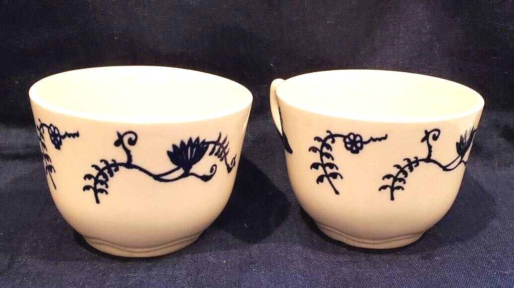 Stoneware Coffee Cups USA Vintage Deep Blue Flowers Pair 8 fl oz