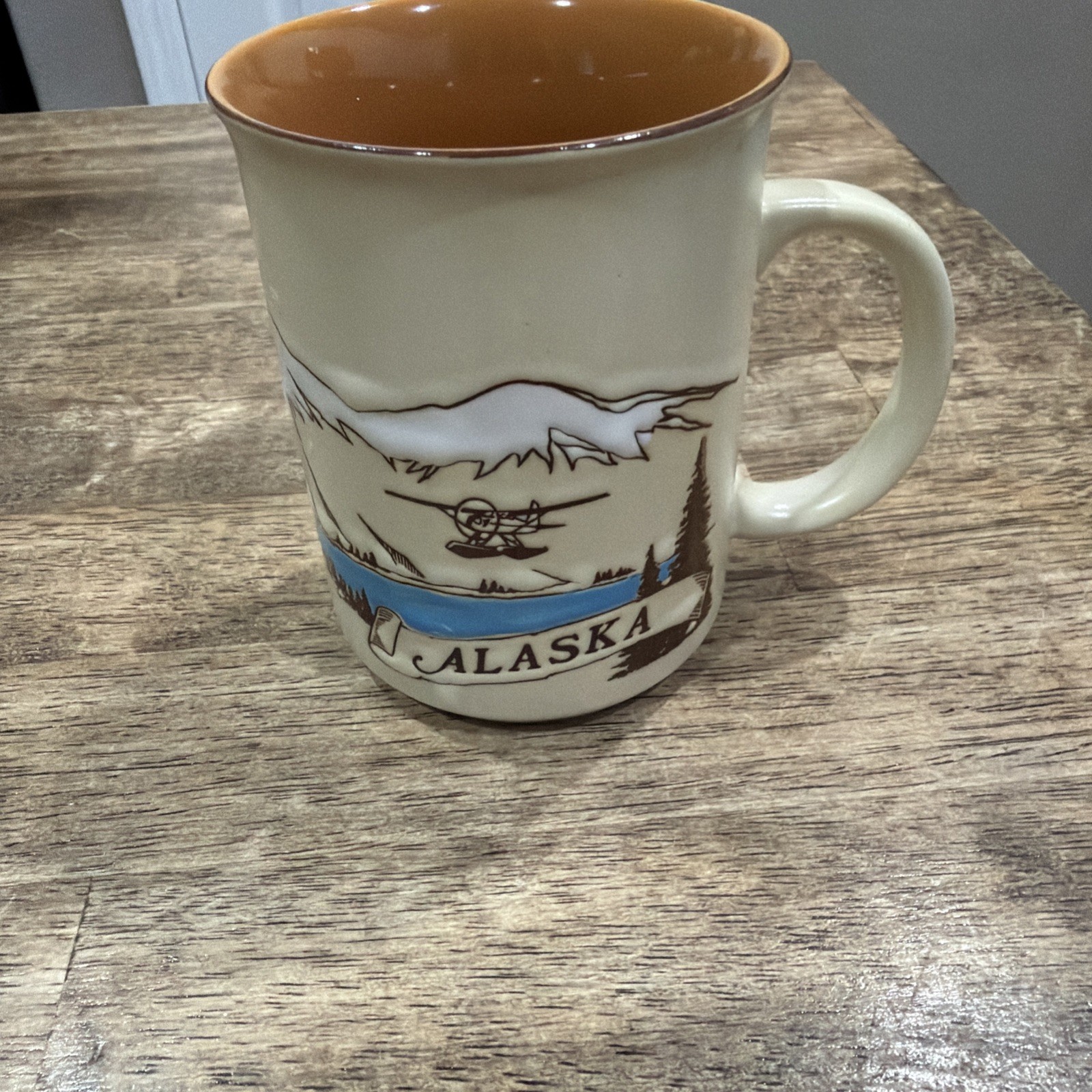 Vintage 1983 Alaska Souvenir Coffee Mug cup stein Bald Eagle Scenic Ceramic