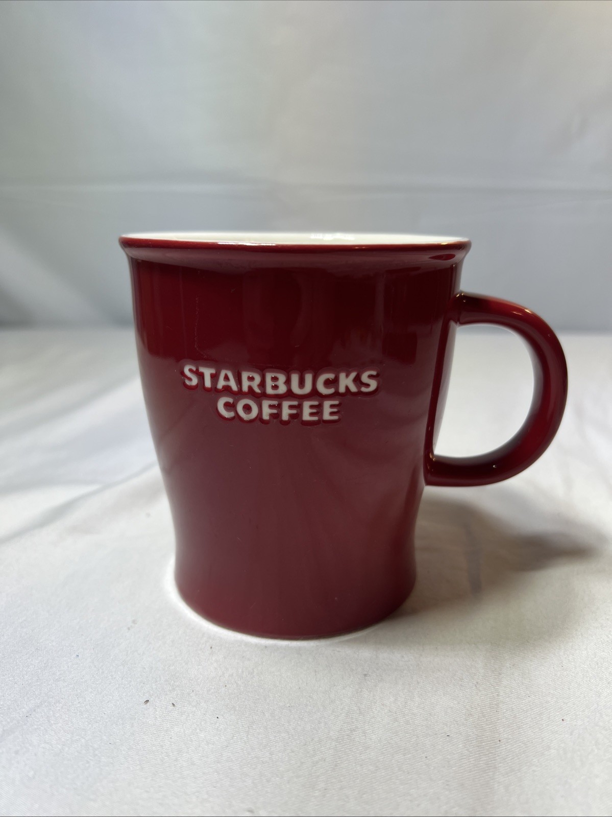 STARBUCKS Coffee Mug 2008 Red/White Holiday Christmas About 4.25 In x 3.75 In