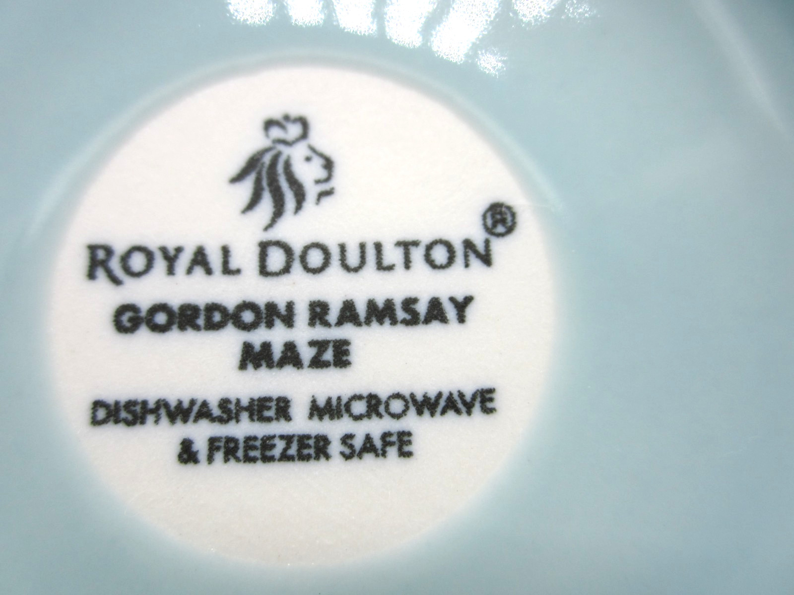 Royal Doulton Pale Blue, Gordan Ramsey Maze, Ribbed Tea Coffee Mug 14 oz. (B03)