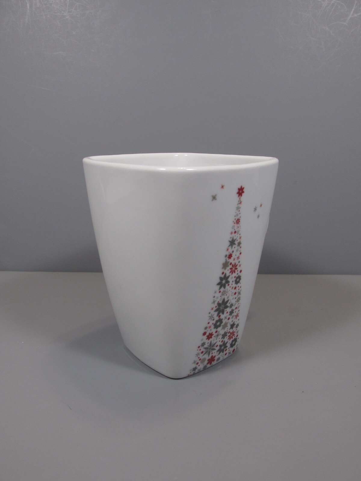 Food Network Linzer White Red Silver Holiday Tree Cup / Mug
