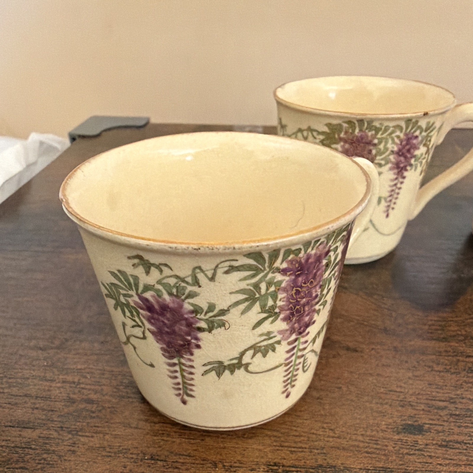 Set of 3 Ceramic Coffee Mugs Cream Purple Floral Vine Gold Rim 8 fl oz