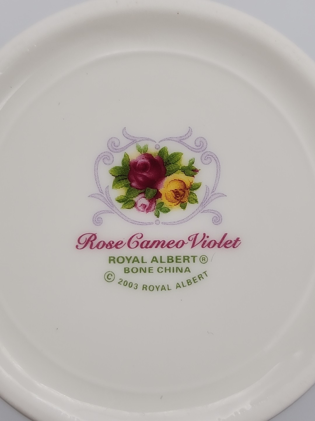 Royal Albert Rose Cameo Violet Mug Roses Floral 8 oz