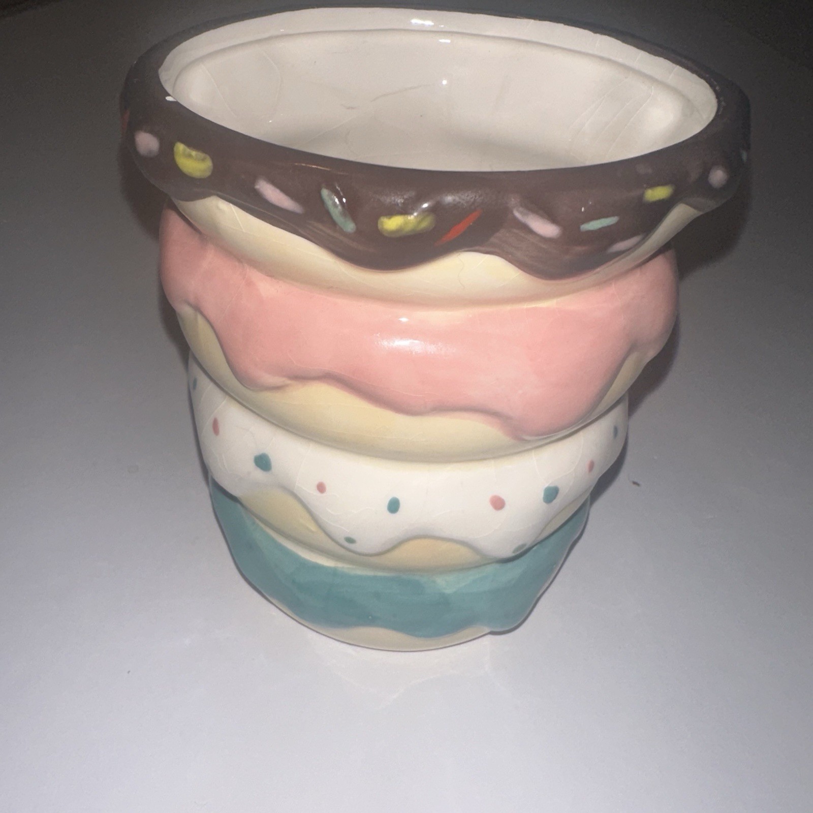 Boston Warehouse Donut Stack Ceramic Mug 18oz Hand Painted Novelty Coffee Cup
