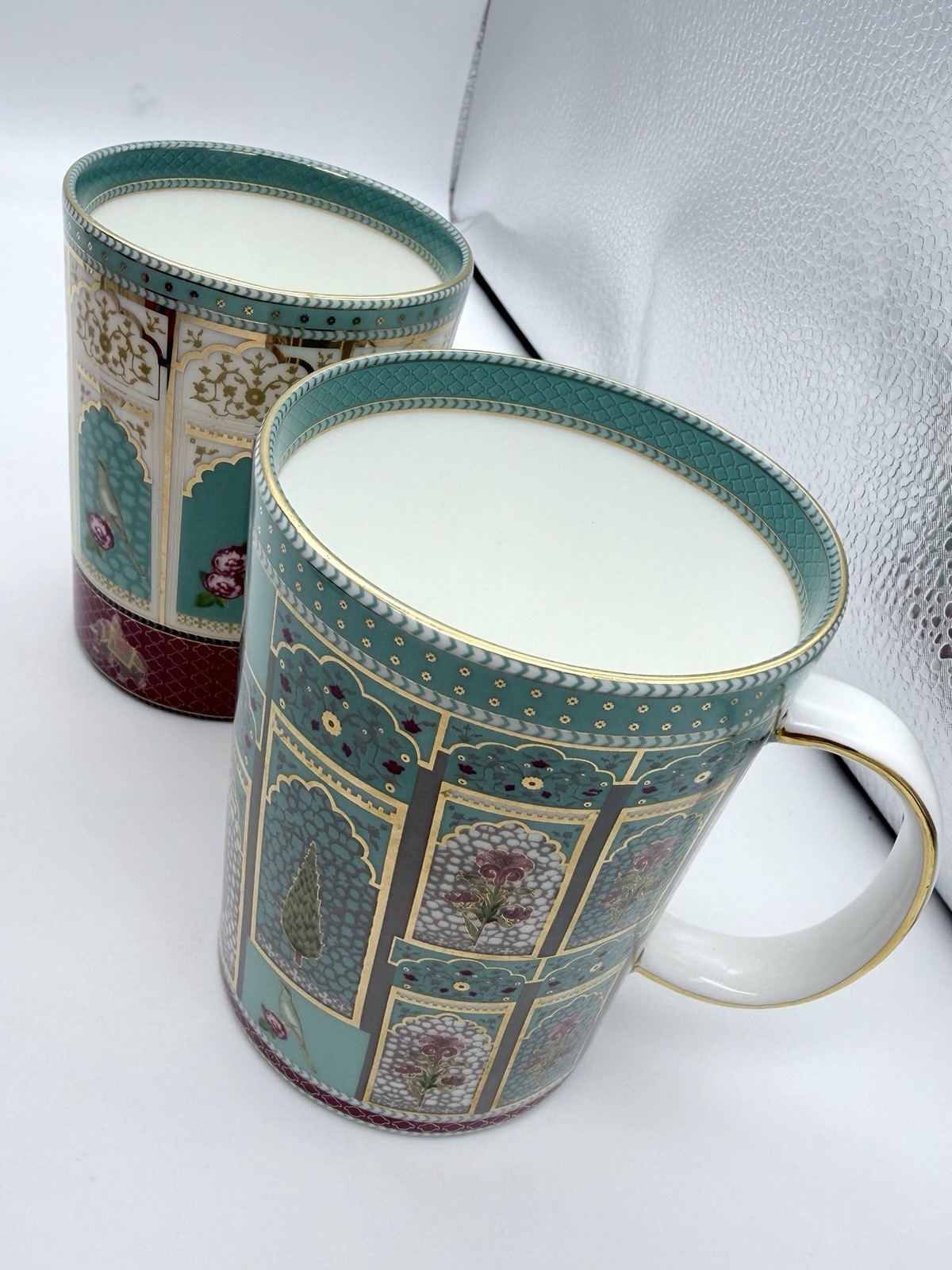 Good Earth Serai fine bone china tall mugs Set Of 2 W/ Hand painted Gold Details