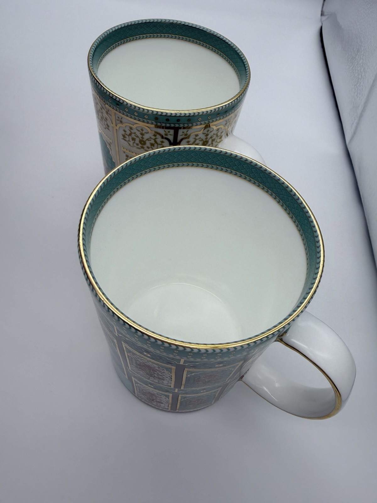 Good Earth Serai fine bone china tall mugs Set Of 2 W/ Hand painted Gold Details