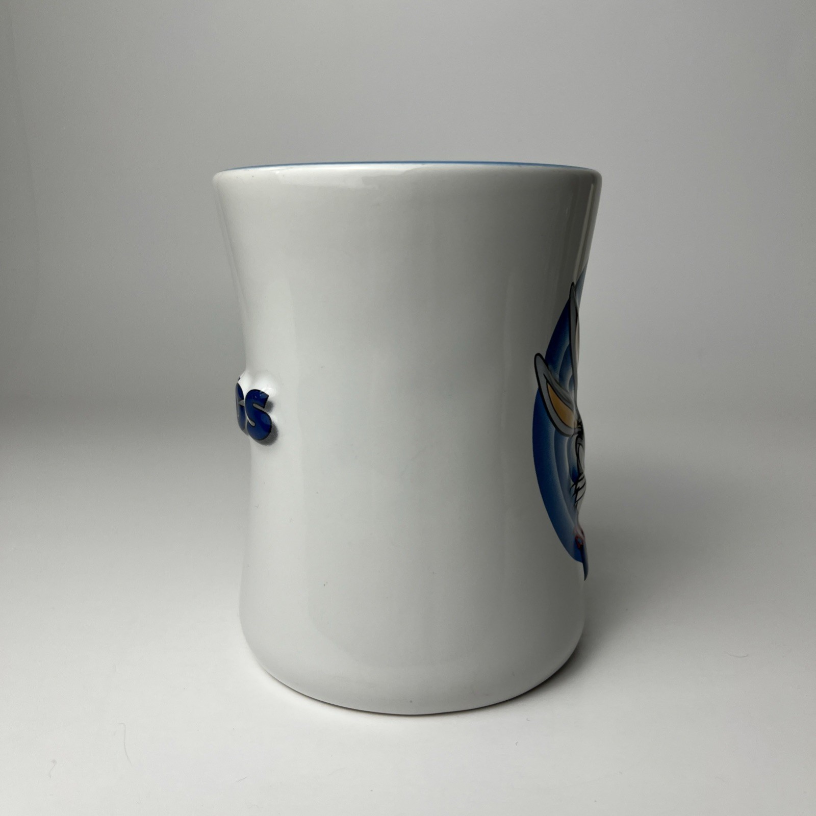 Six Flags Looney Tunes Bugs Bunny Mug Blue Interior Thailand s04 Warner Bros Vtg