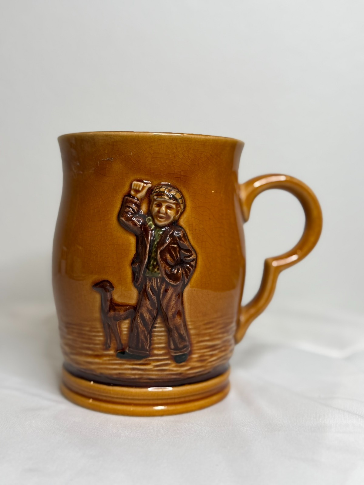 Wade Heath England Relief Mug – Vintage Brown Glaze – Man & Dog Scene – Crackle