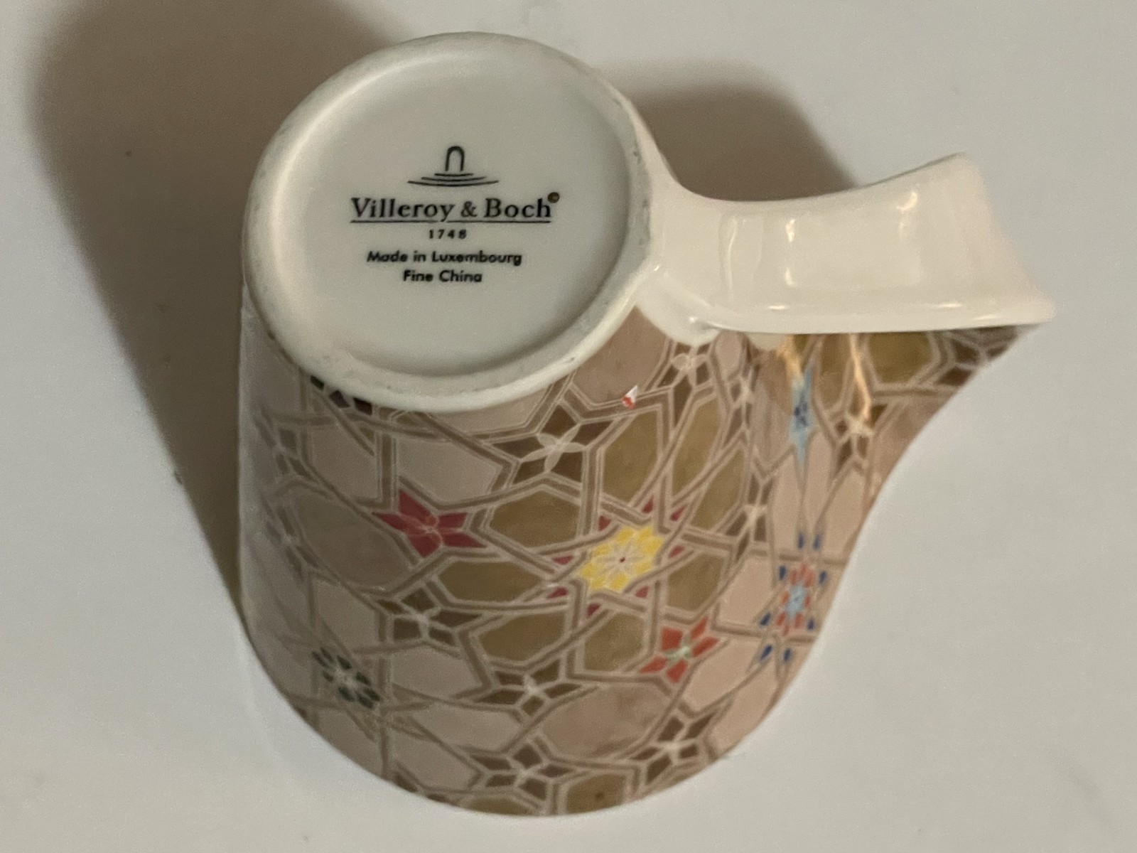 Villeroy & Boch New Wave Colorful Porcelain Mug Luxembourg