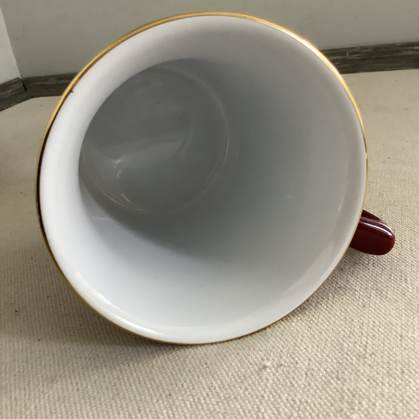 NWOT Set (2) GEVALIA 10oz Burgundy Porcelain Coffee Mug w/ Gold Rim & Lettering