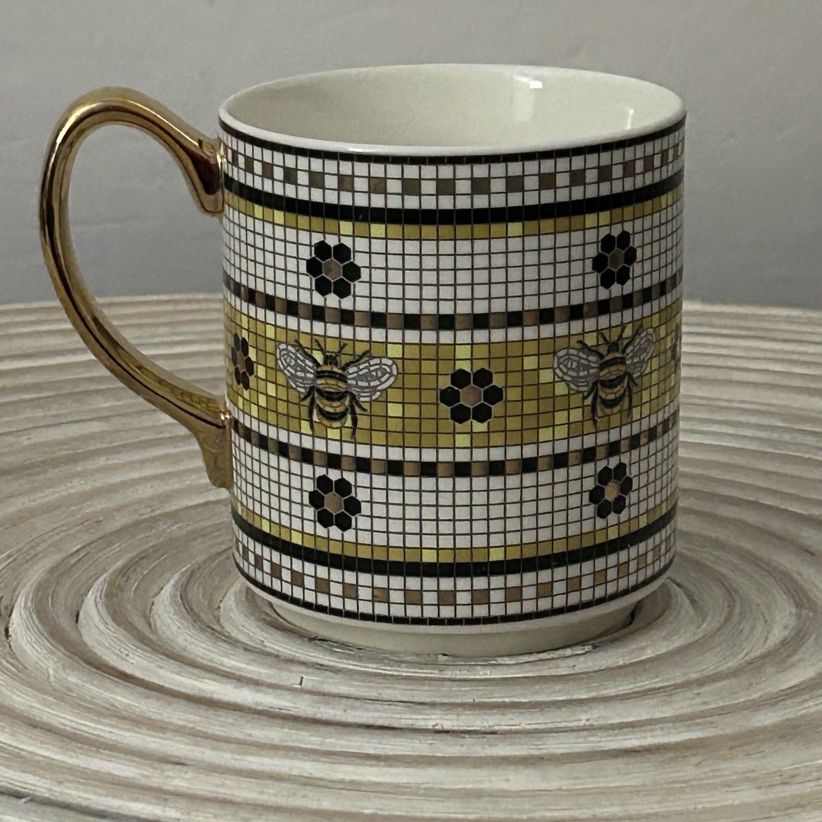 Anthropologie Bistro Tile Mug Garden Edition Bee Gold White Black Mosaic NEW NIB