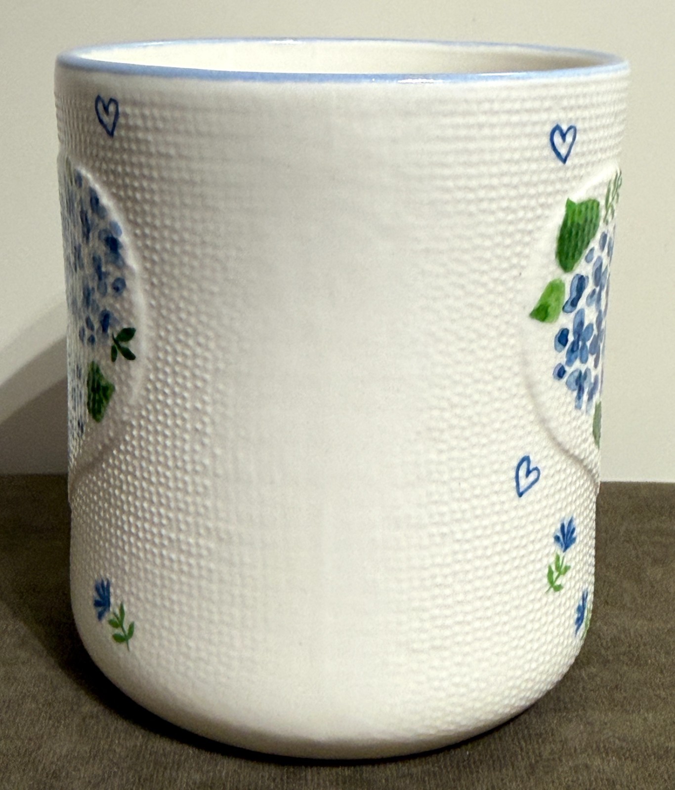 Petal & Pearl Blue Hydrangeas & Hearts Ceramic Mug with Dot Texture #675