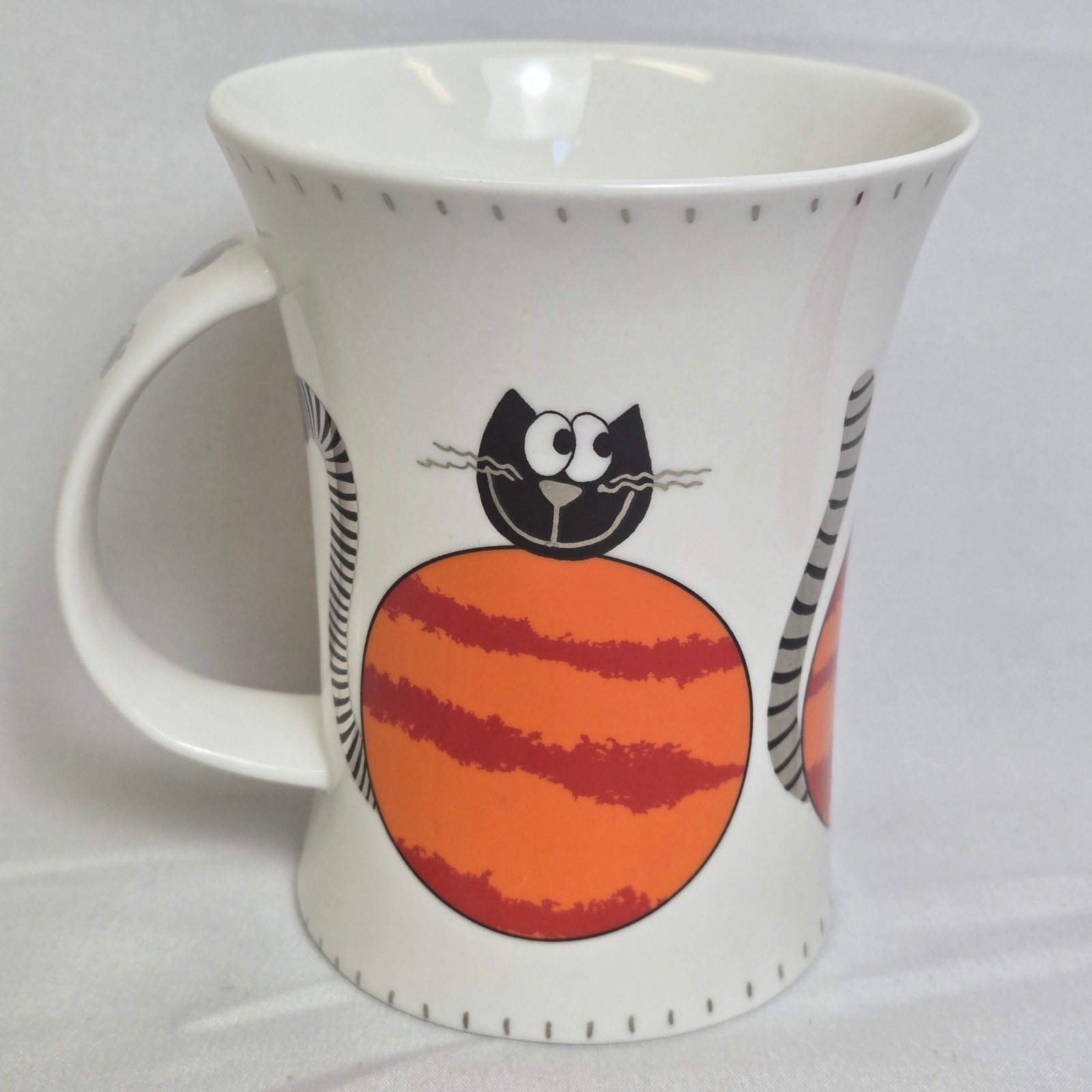 Dunoon Crazy Cats Sarah Mercer Fine Bone China Cup With Handle England White
