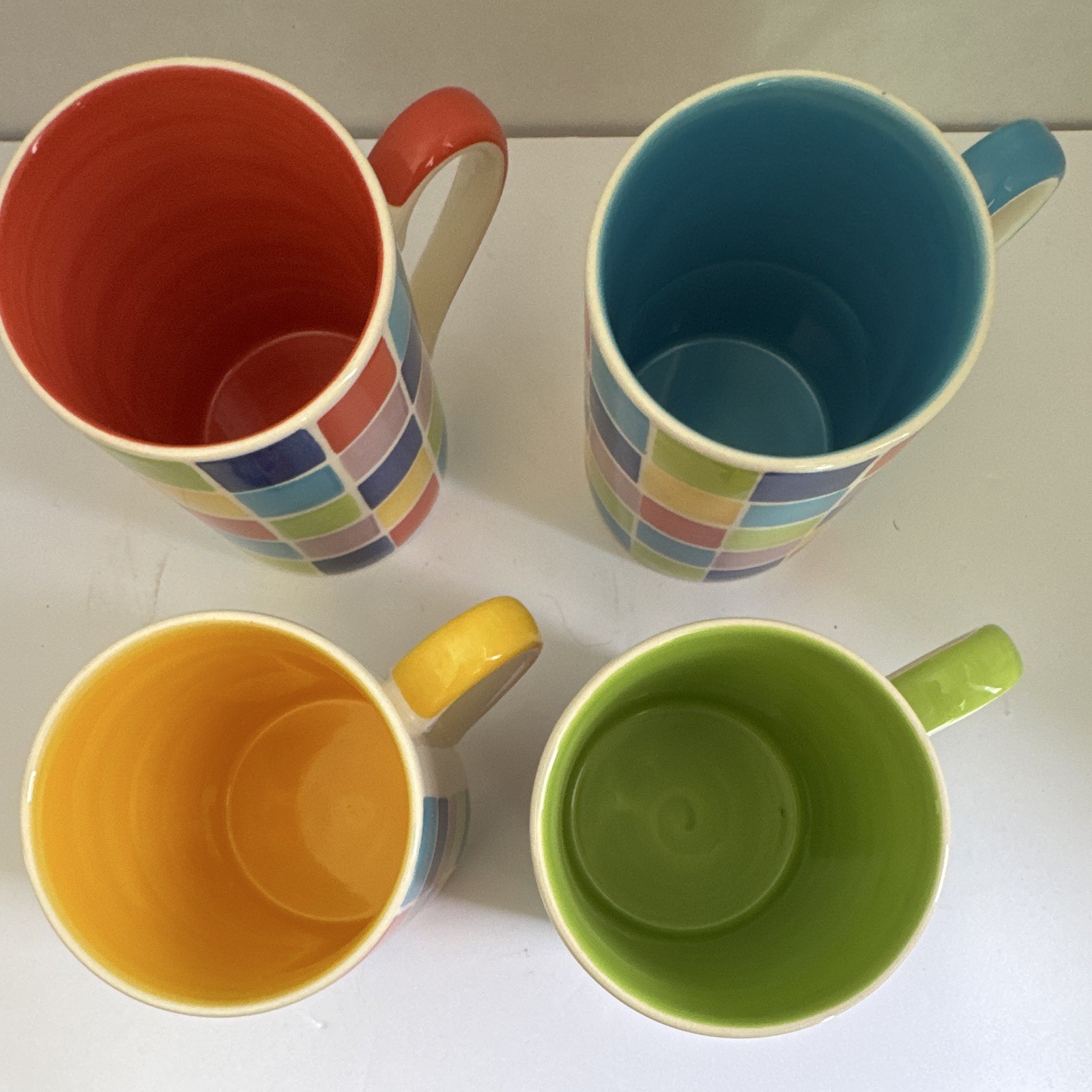 RARE Whittard Hand Painted Check Ceramic Coffee Mugs Set of 4 Multicolor Safe