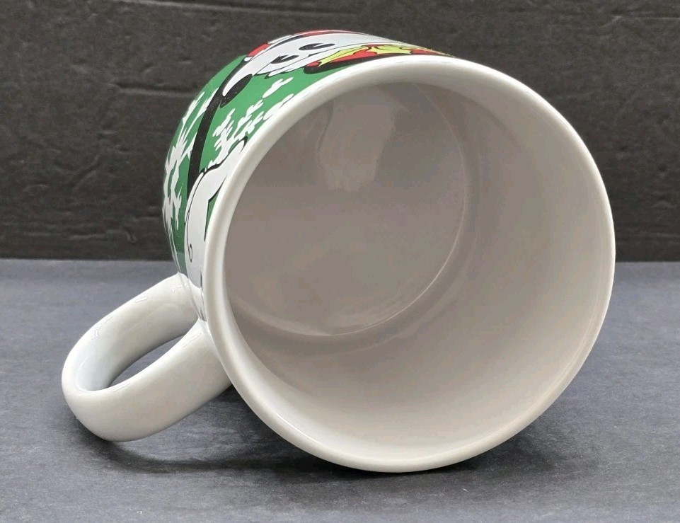 Vintage Disney Christmas Mickey Mouse Large Oversized Ceramic Mug – 26 Fl. oz.