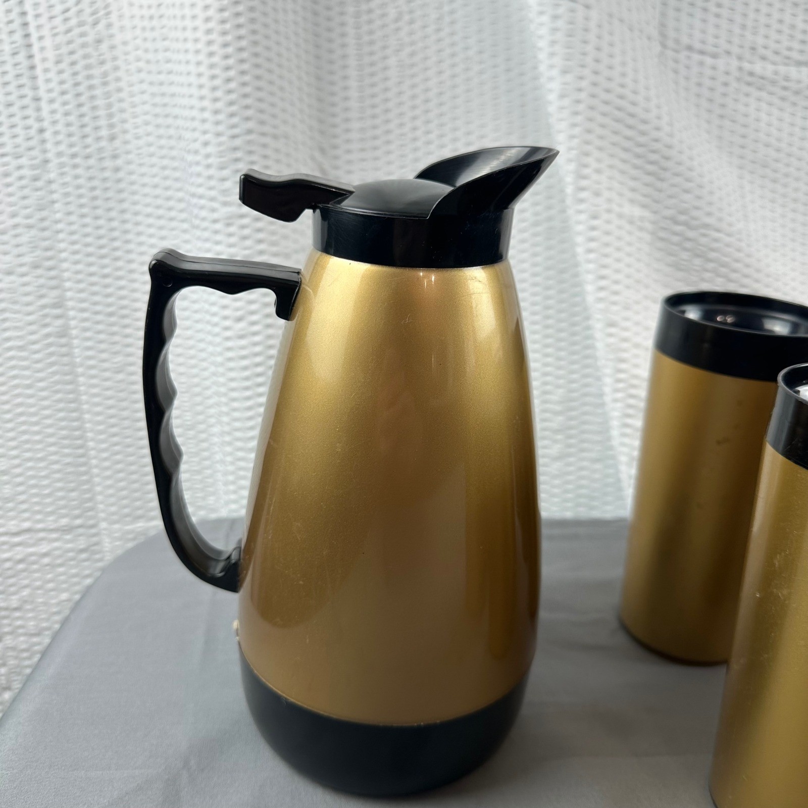 Vintage West Bend Thermo Serv Insulated Gold Coffee Carafe W/ 8 Cups MCM