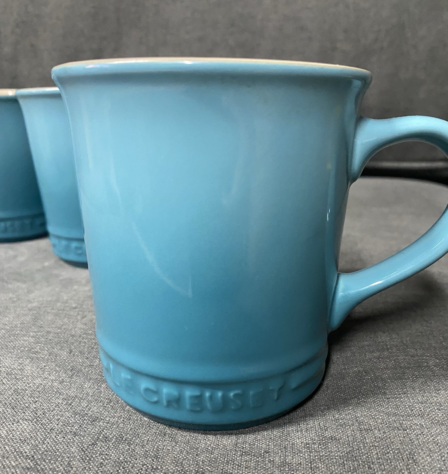 Le Creuset Coffee Mug Cup Set of 4 Caribbean Blue Ombre Stoneware 14 oz