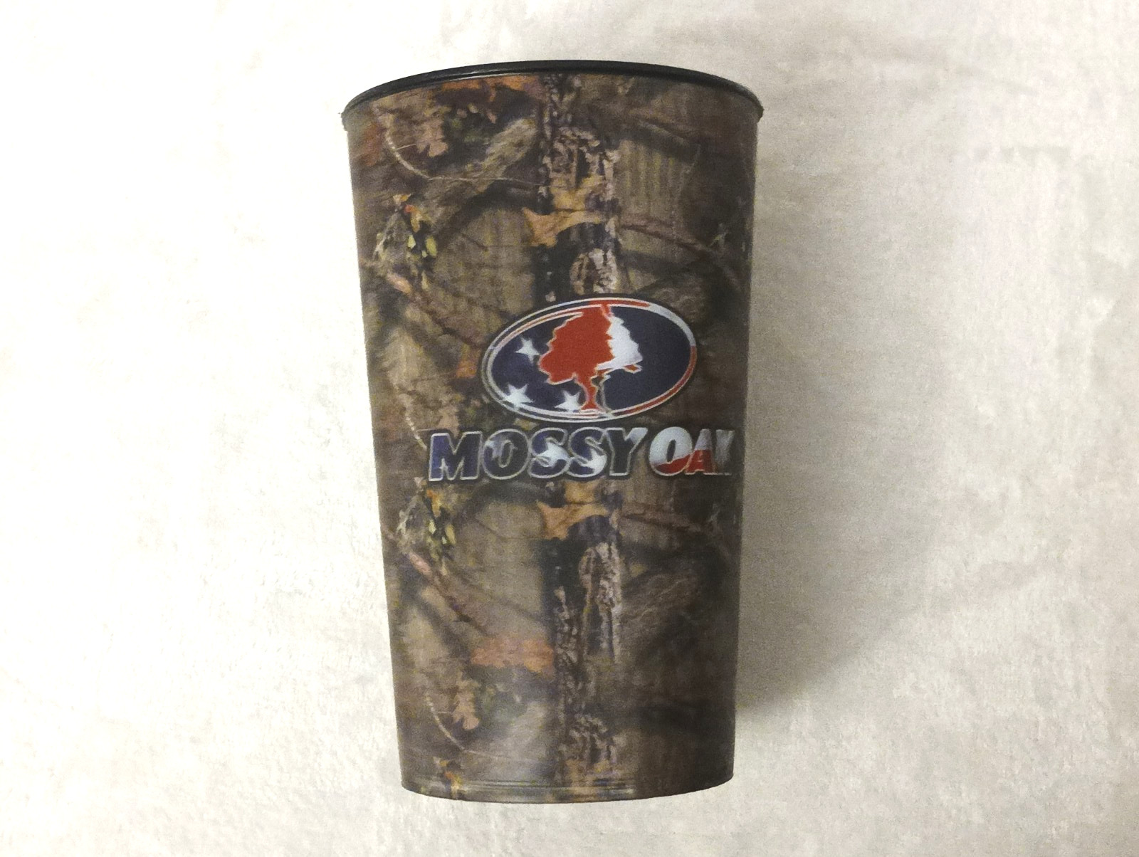 Mossy Oak Camouflage 32oz Plastic Drinking Cup Travel Tumbler Outdoor Camo
