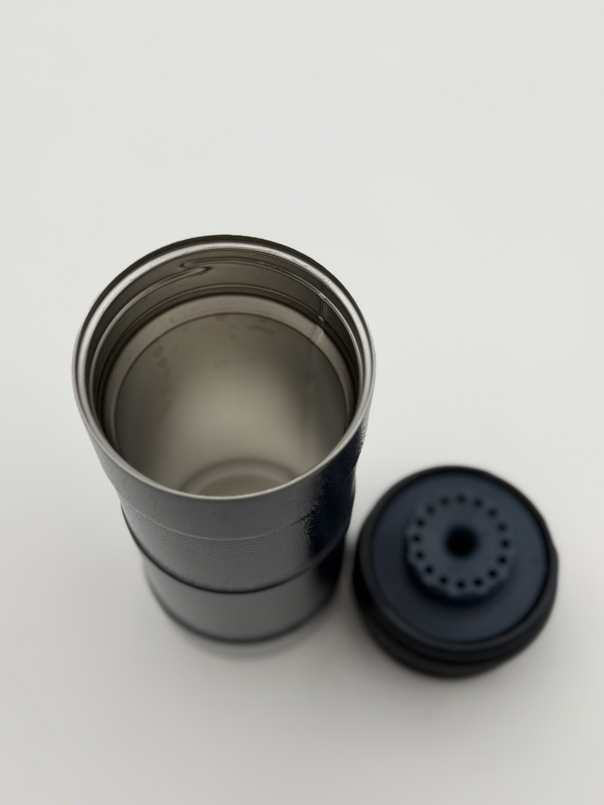 Stanley Classic 16 oz One Hand Vacuum Tumbler Hammerton Navy Blue Push Button