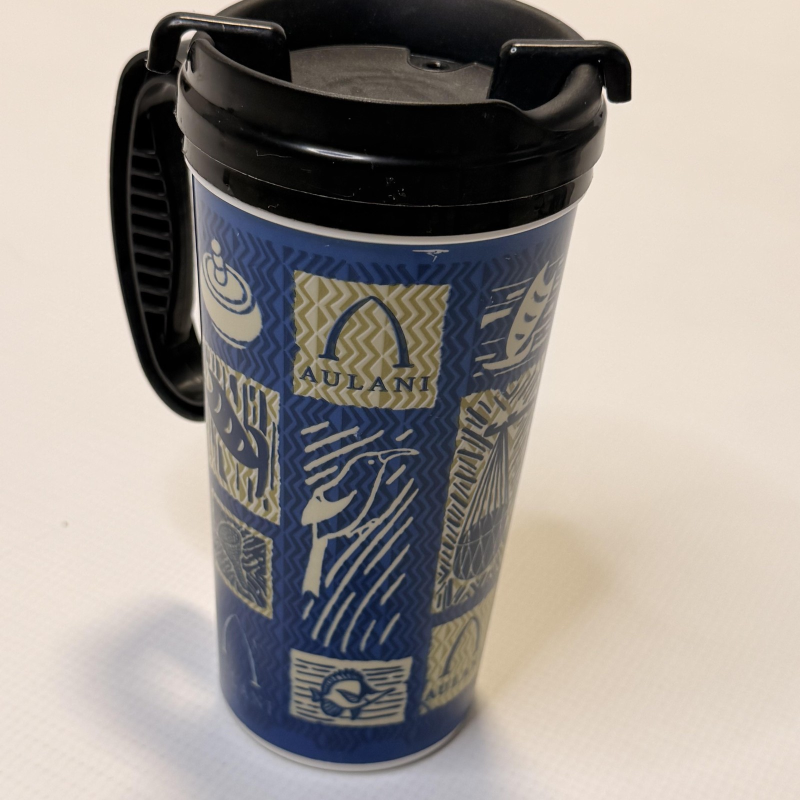 Whirley DrinkWorks Aulani Travel Mugs Set 2 16oz Insulated Plastic USA Disney