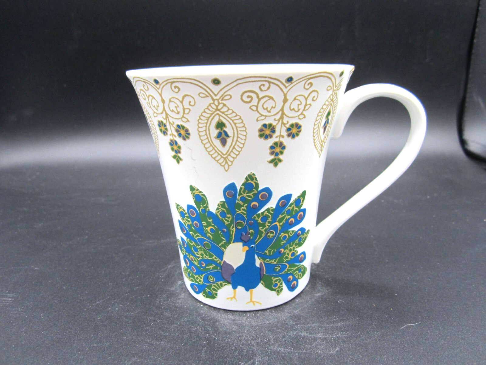Coventry Jeweled Peacock White Multicolor Tea Coffee Cup 12 oz (512)