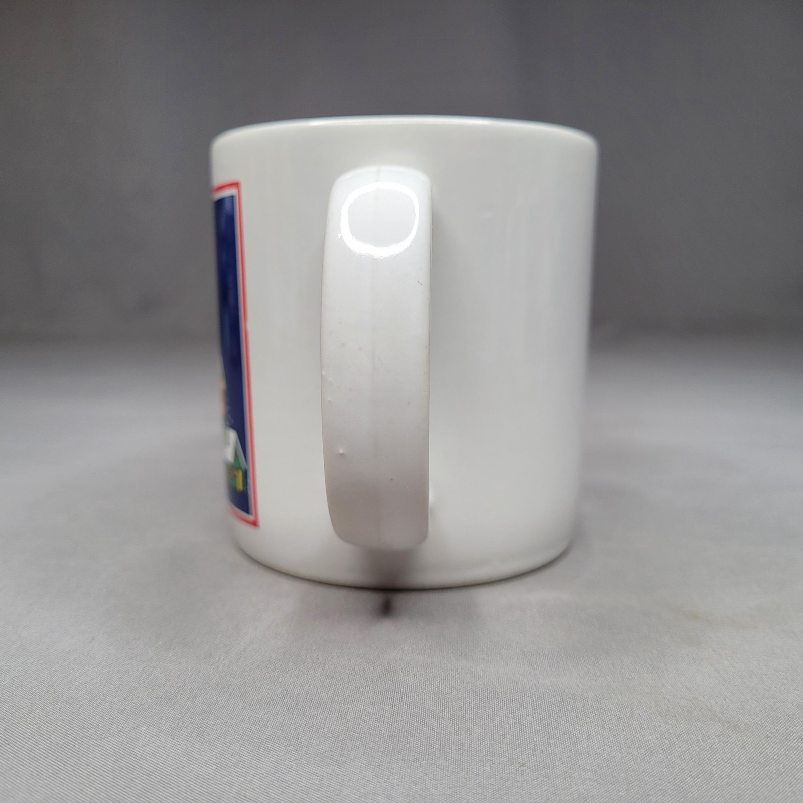 Unmarked Christmas Heritage Ceramic Mug Multicolor Village Houses Pyramid Japan