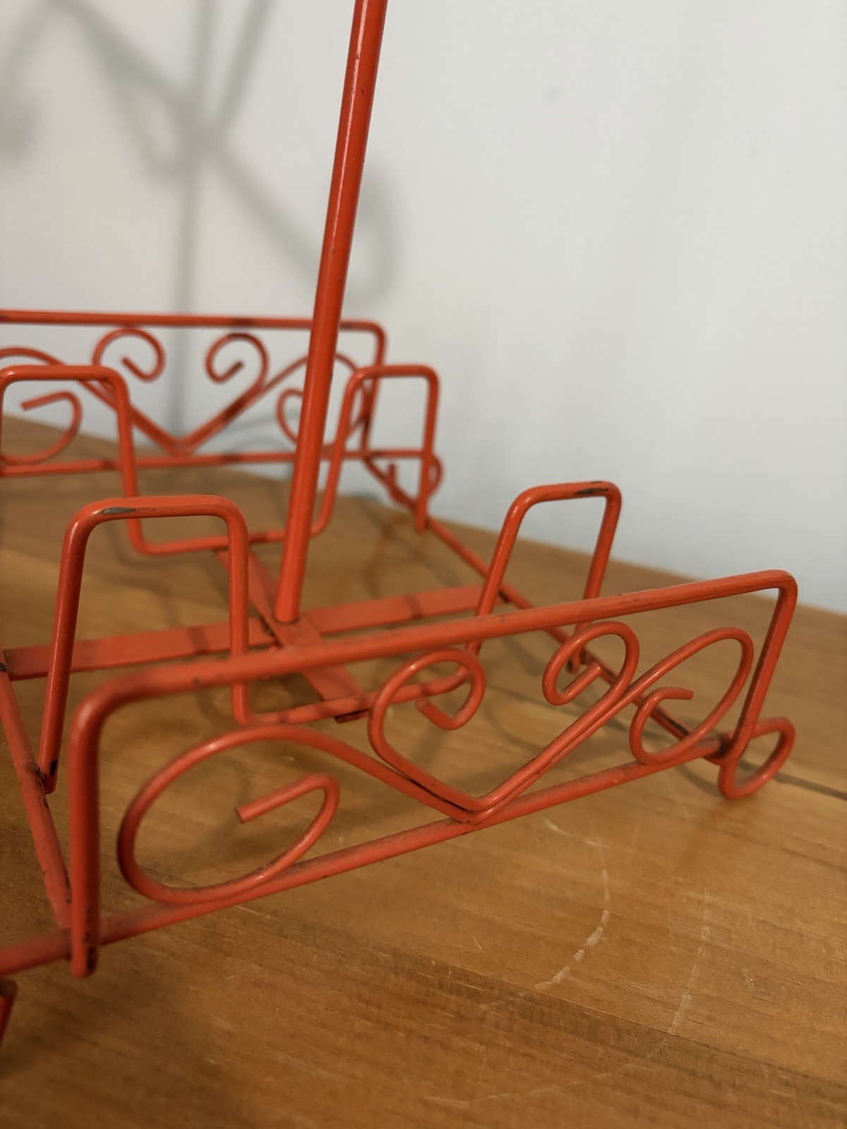 Vintage 70s Metal Mug Tree Holder JAPAN MCM Mid Century Modern Orange Heart Bar