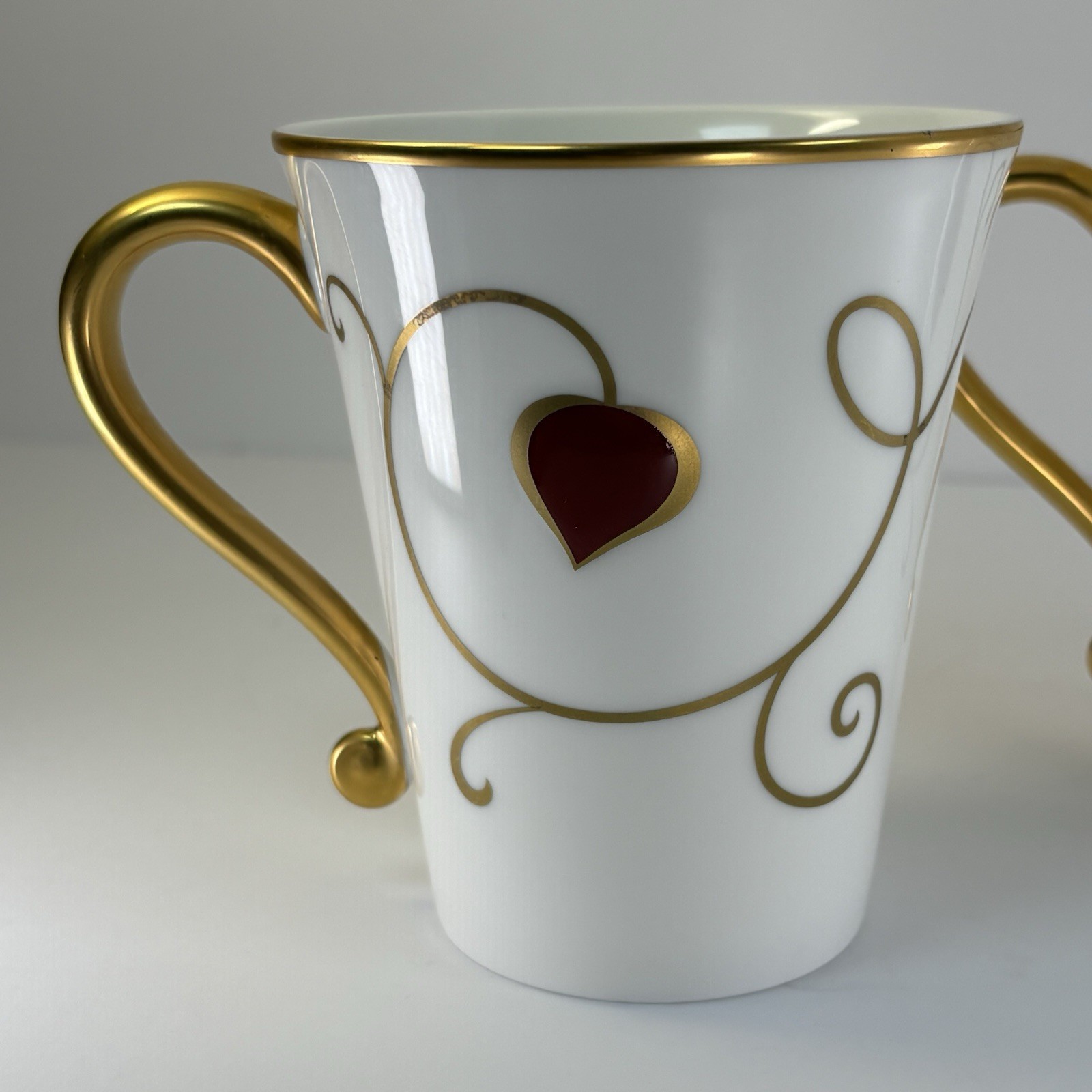 PROUNA Ruby Gold Swirl with Heart PAIR Mug Mugs English Bone China 24kt Gold