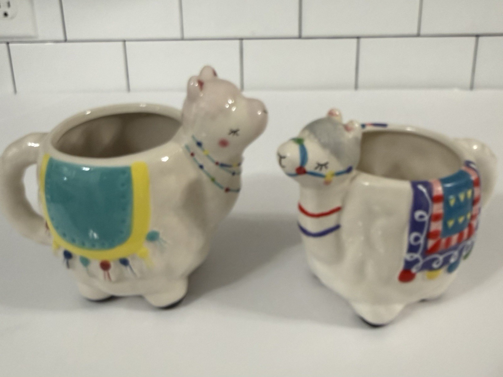 2 Llama Alpaca Ceramic Coffee Mugs Colorful Novelty Animal Cup Farmhouse 12/16oz