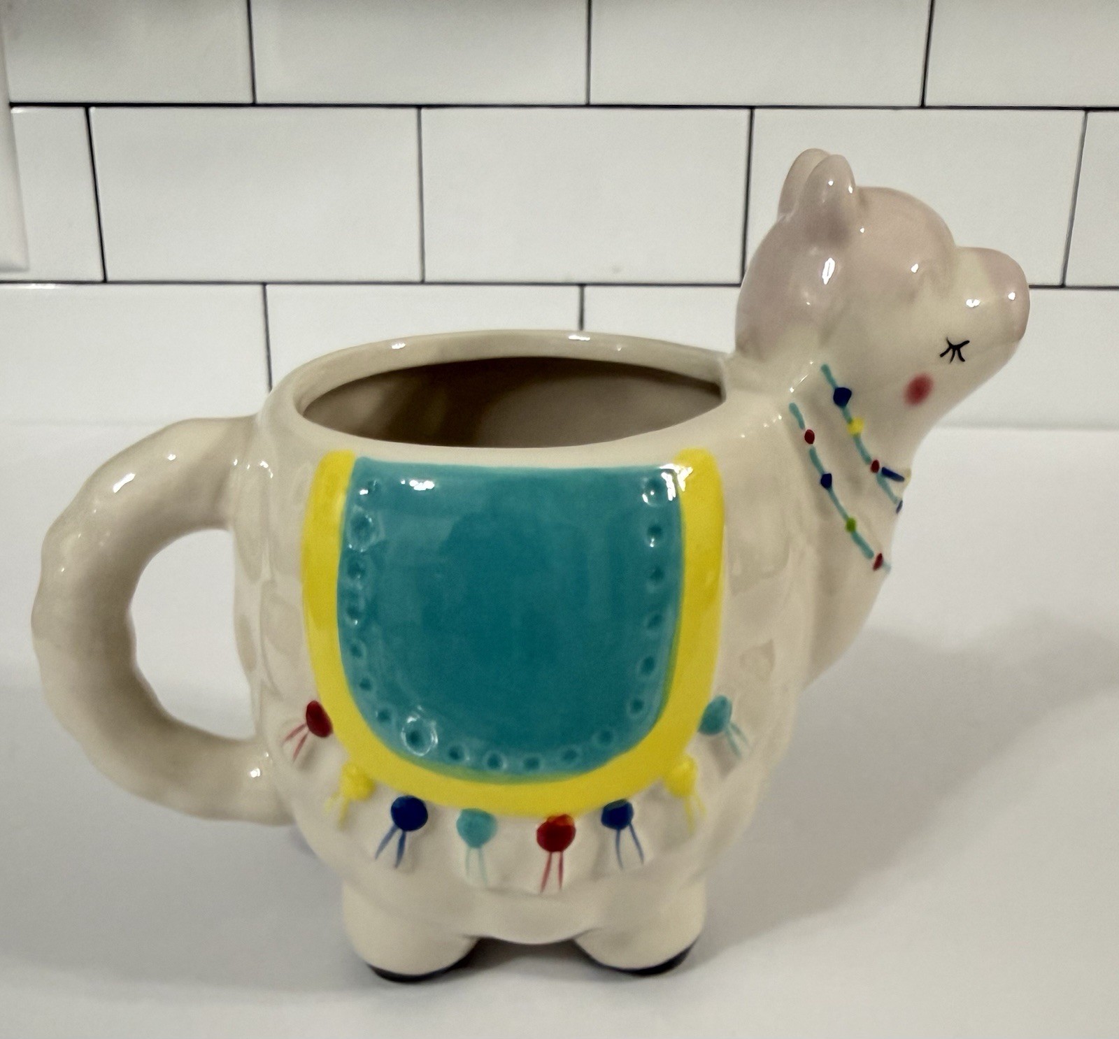 2 Llama Alpaca Ceramic Coffee Mugs Colorful Novelty Animal Cup Farmhouse 12/16oz