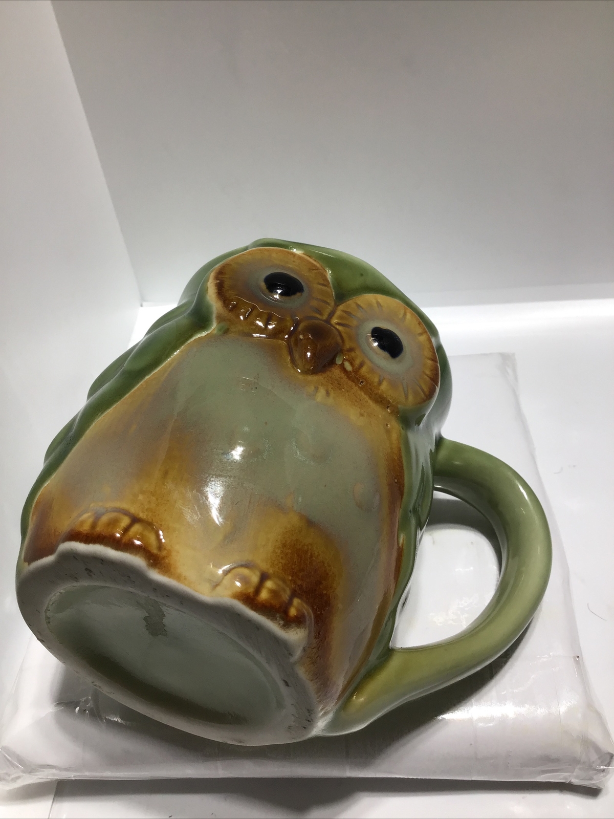 OWL COFFEE MUG. EMBOSSED OWL MUG. Art Deco 3D Mug. B224