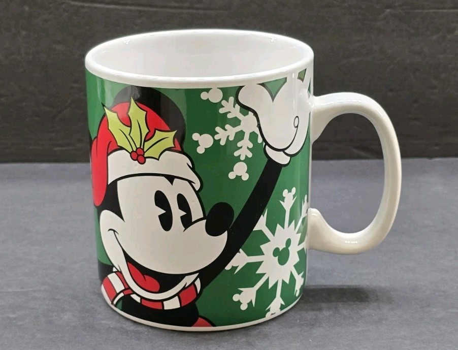 Vintage Disney Christmas Mickey Mouse Large Oversized Ceramic Mug – 26 Fl. oz.