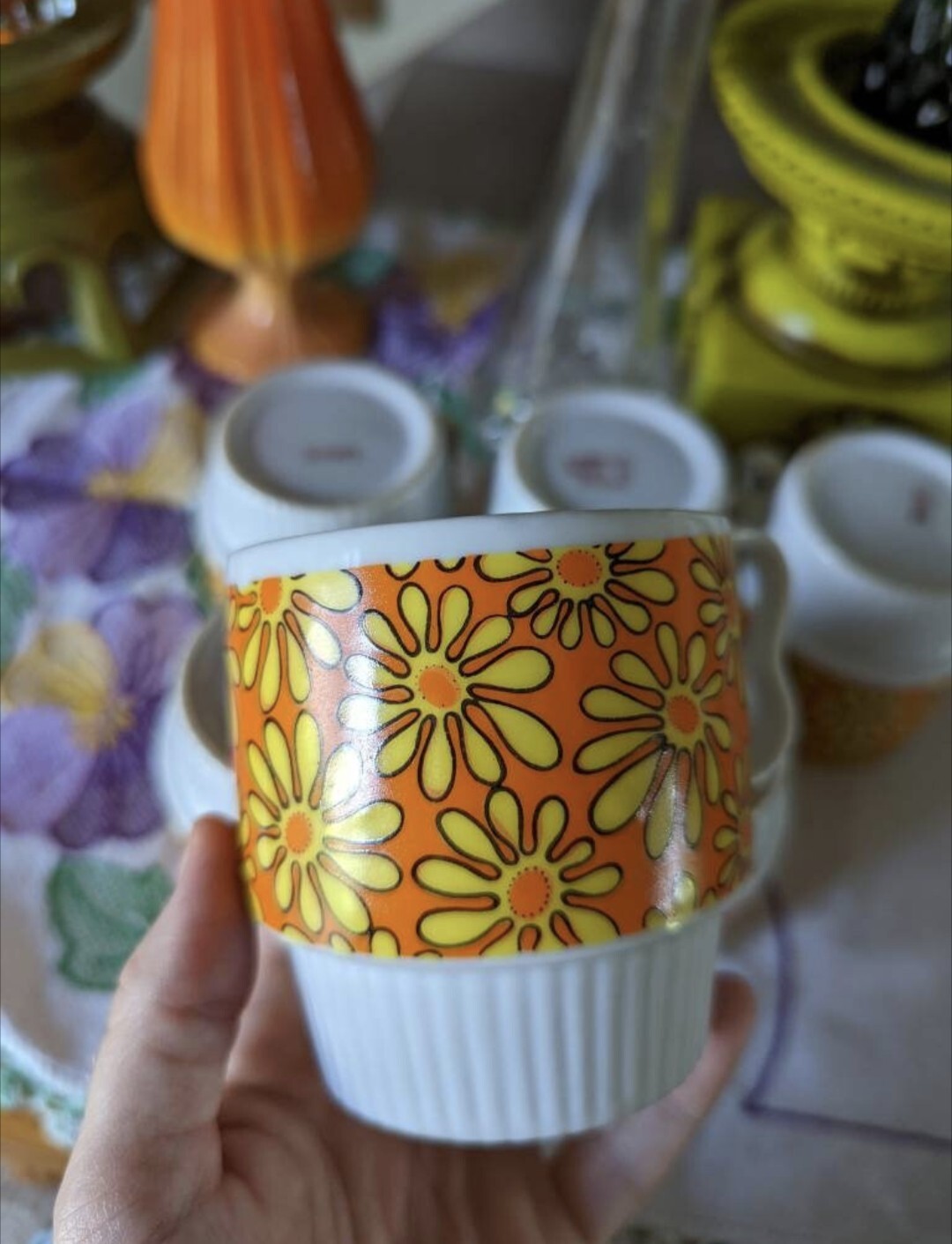 Vtg 70s Lobeco Japan Stackable Mugs 8oz Set Of 6 Mod Floral Hippie Kitchen EUC