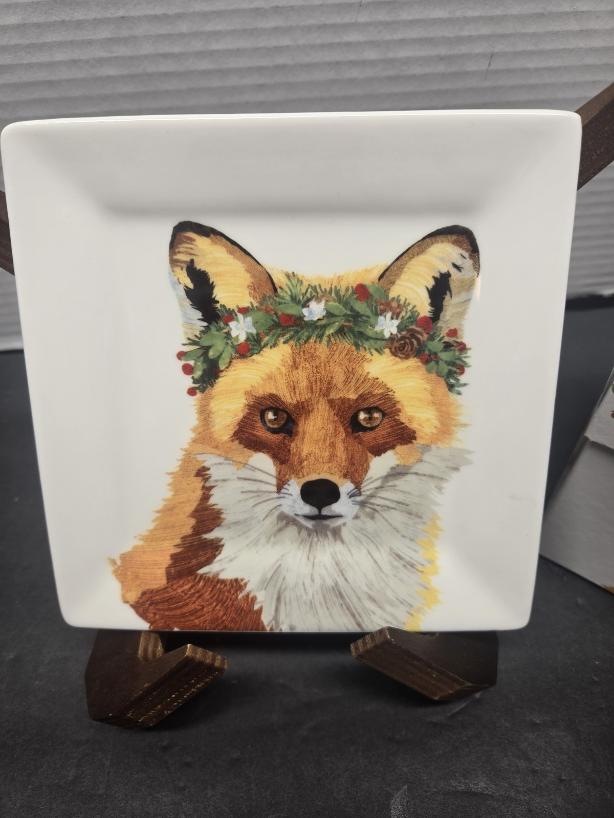 Paperproducts Design Winter Berry Glacier Fox Mug/Plate new Bone China PPD