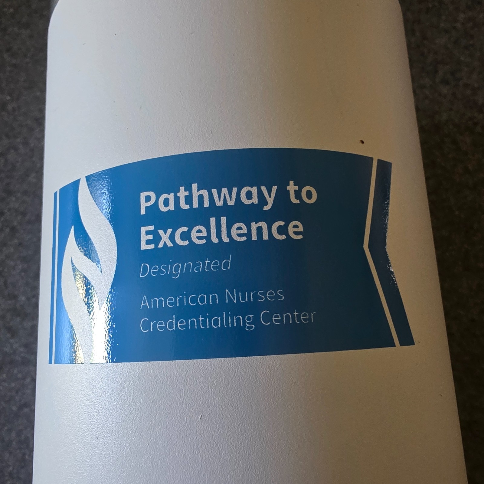 Cleveland Clinic Nursing Coffee Mug Insulated White Color 3 Cups USA Seller