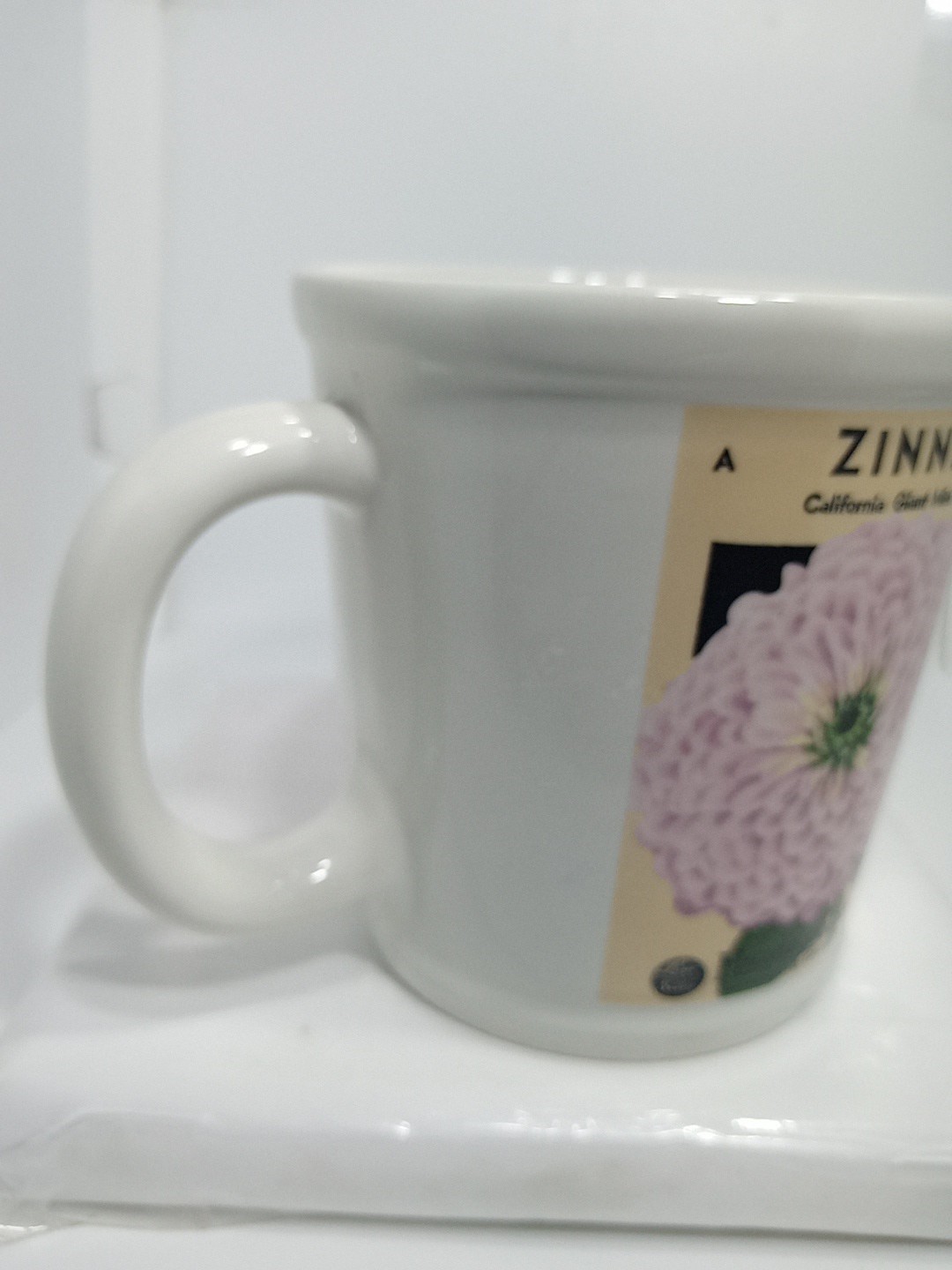 ZINNIA MUG. ZINNIA COFFEE MUG. ZINNIA FLORAL DECO MUG. B403