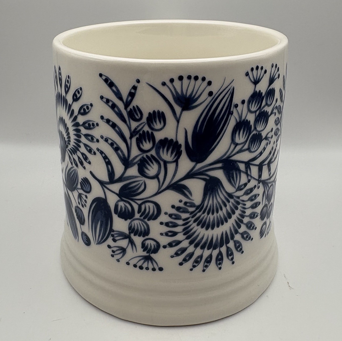 Set of 4 English Mug Company Blue White Floral Mugs 16oz Large Fine China