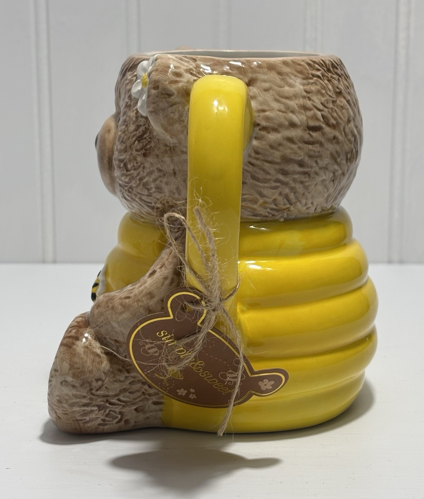 Best Friends Collection Bees Bear Figural 26 Fl. Oz. Ceramic Coffee Tea Mug