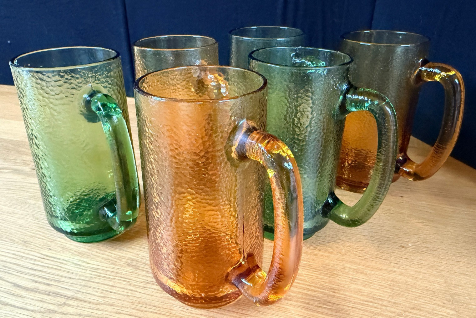 6 VTG 70s Pebble Ripple Texture Glass Drinking Tankard Mugs 3 Amber 3 Green 12oz