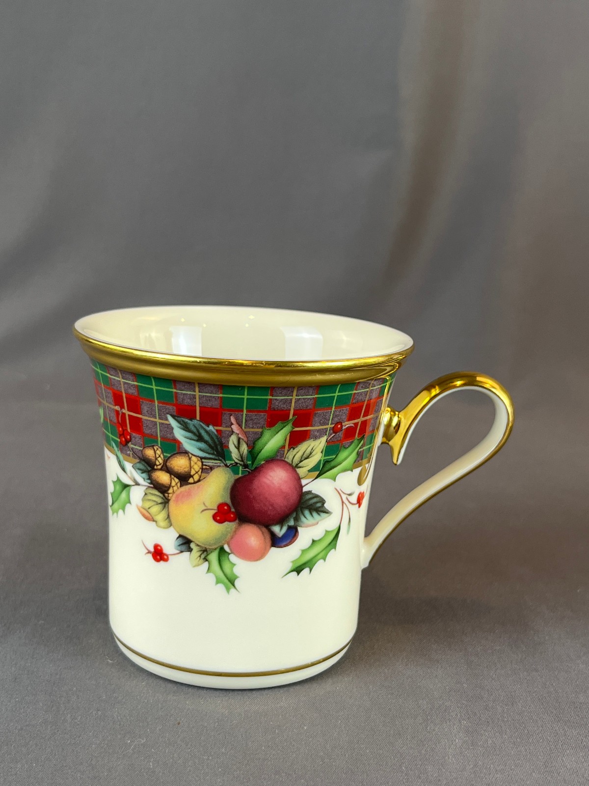 Lenox HOLIDAY TARTAN 3 ½” Accent Mug: MINT