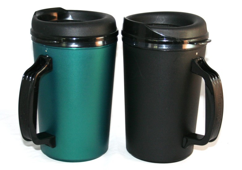 2 Foam Insulated 20 oz ThermoServ Mugs Black & Green