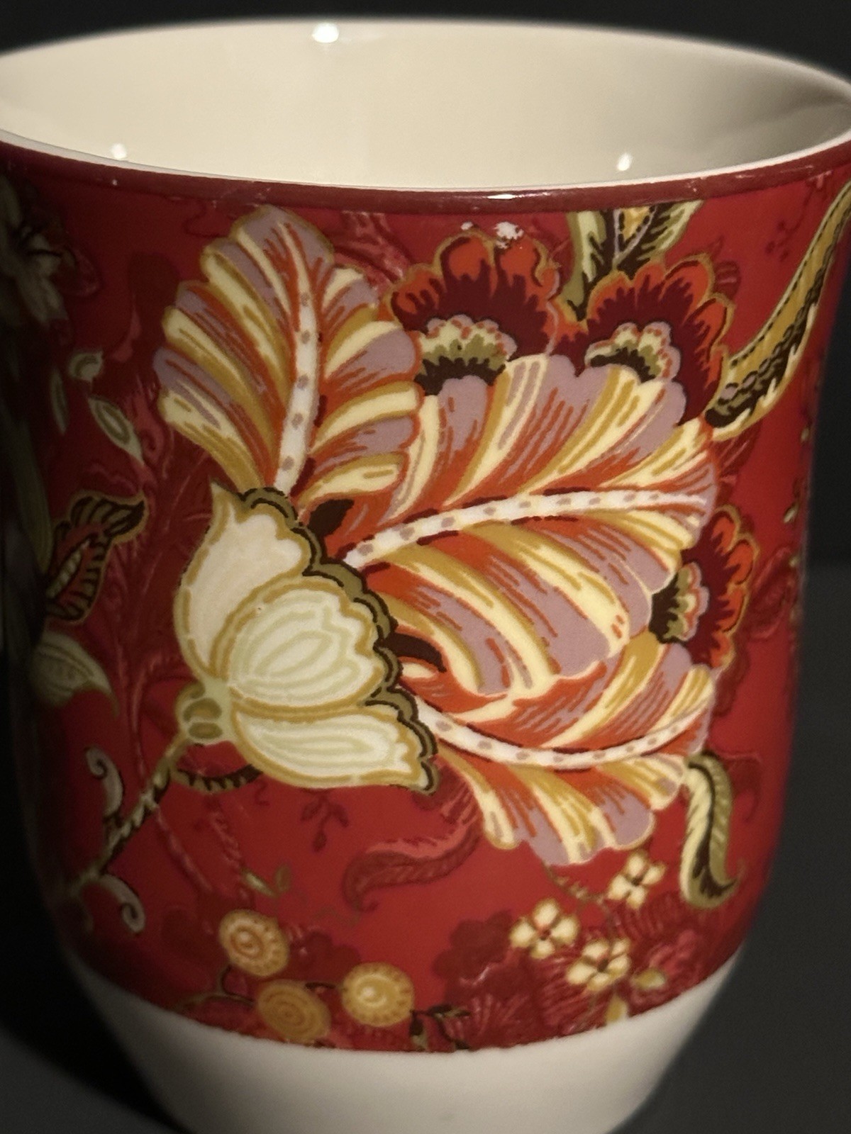 222 Fifth Gabrielle Red Floral Set of Two 4.25″ Fine China Coffee Mugs Tea Cups