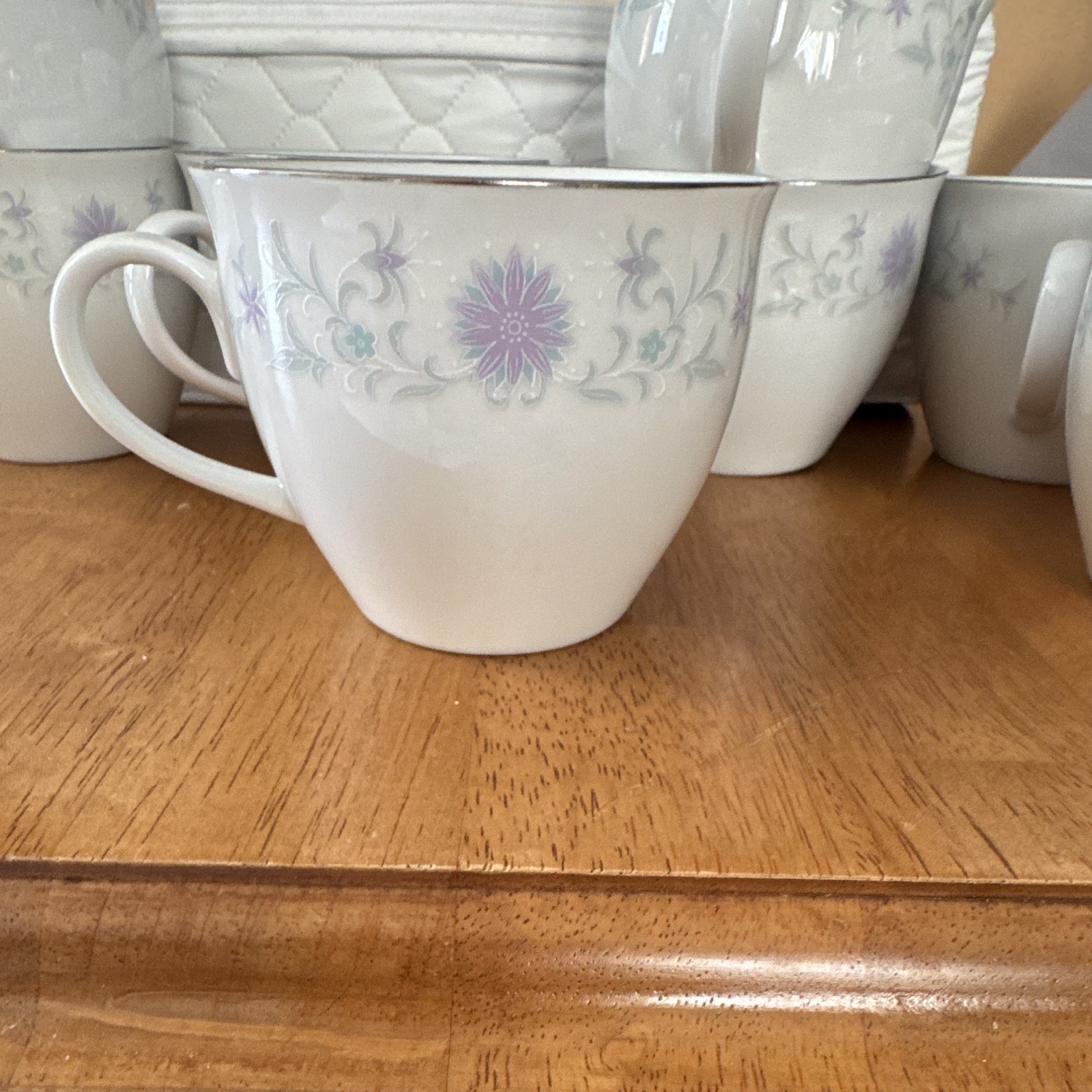 Premiere Lavender Rose 7pc Fine China Coffee Mug Set 8 fl oz MD107