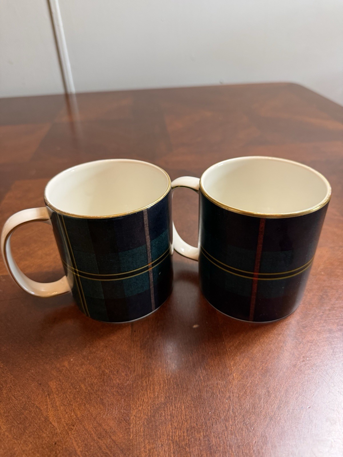 Set Of 2 Ralph Lauren Wedgwood Blackwatch Plaid Coffee Mugs Gold Trim England